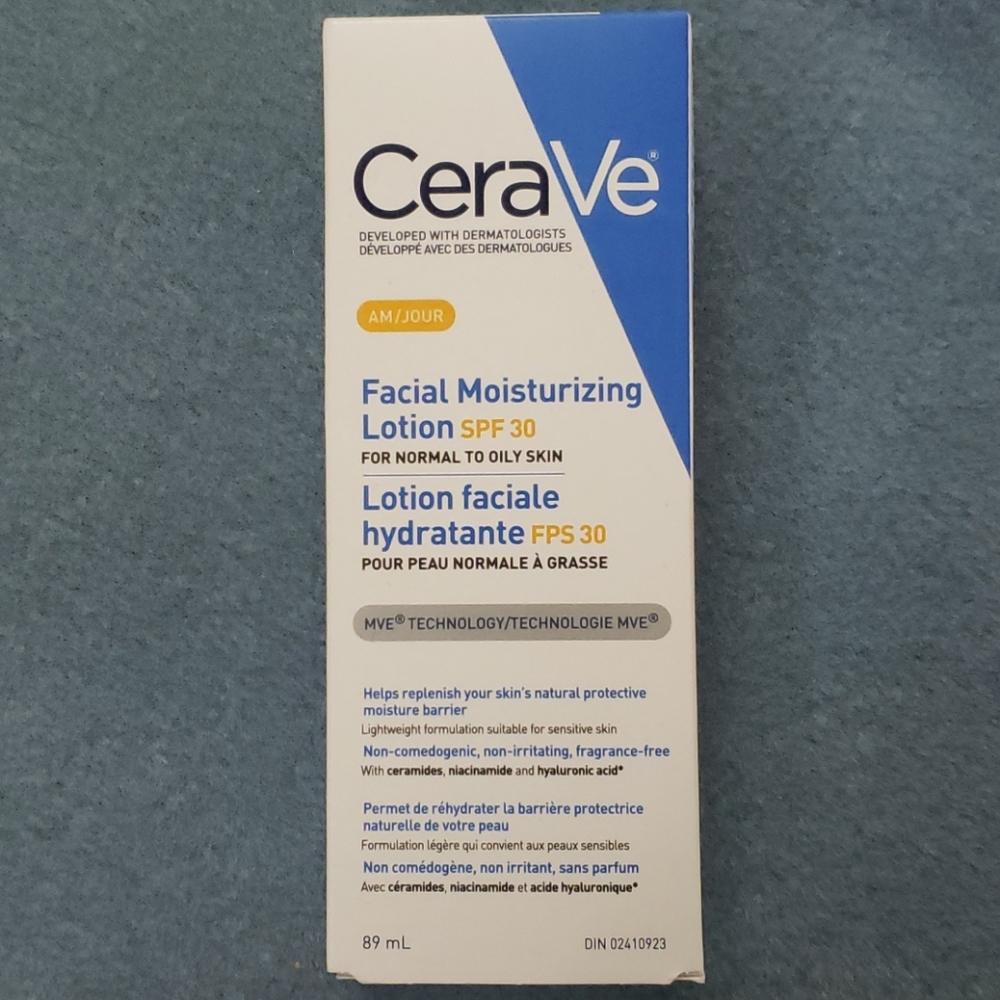 CeraVe Facial Moisturizing Lotion